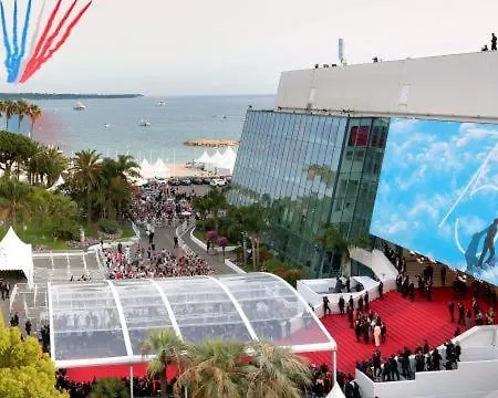 Et Palais Meynadier 1 *